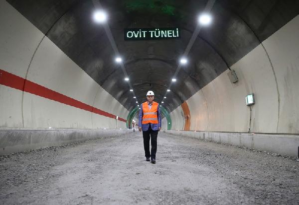 138 yllk hayal gerekleti; Ovit Tneli ulama alyor