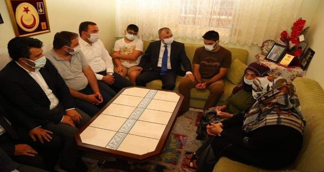 Vali Ylmaz Doruk`tan 15 Temmuz ehidinin ailesine ziyaret