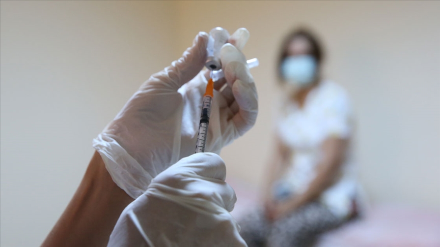 Dünya genelinde 4 milyar 400 milyon dozdan fazla Kovid-19 aşısı yapıldı