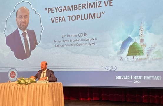 Rize`de Peygamberimiz ve Vefa Toplumu konferans