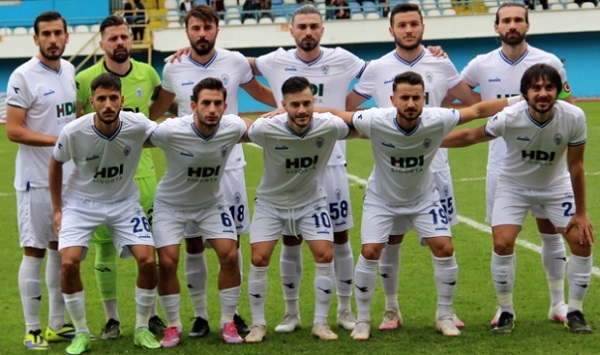 Pazarspor deplasmanda yara ald