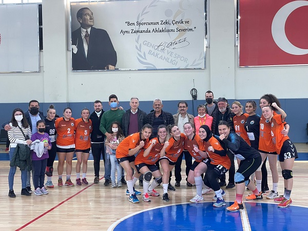 Olimpik Pazar Spor Kulb Hentbol Takm Drdnc Hafta Man 34-30 Kazand